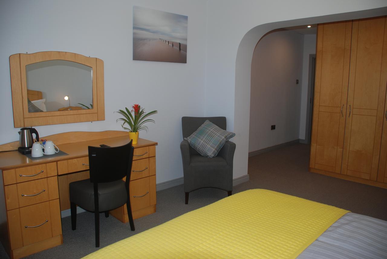 Tuskar House By The Sea Hotel Rosslare Harbour Exterior foto